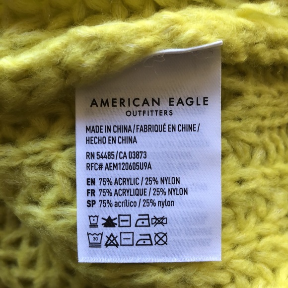 🔥NWT🔥 American Eagle Outfitters Cropped Chunky Knit Women’s Sweater - Picture 5 of 7